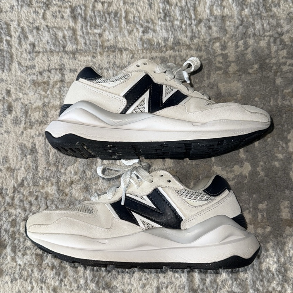 New Balance 57/40 Lifestyle Shoes Sneakers Mens 4.5 D Width Gray Black M5740HCE